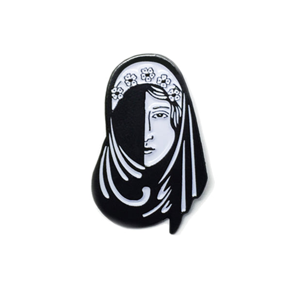 Beauty Black Enamel Pin